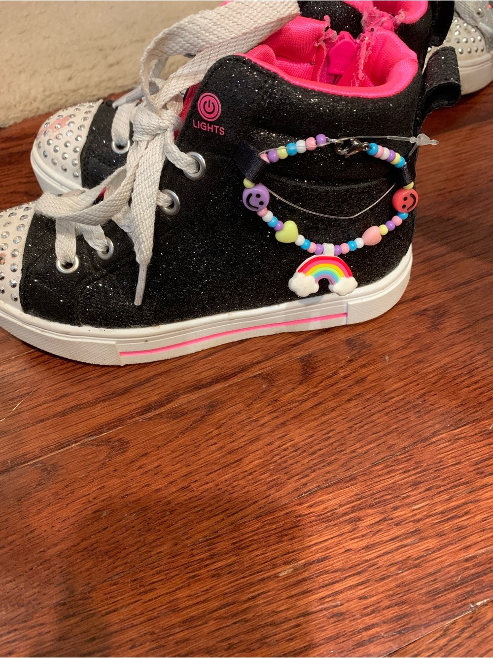 Girls Black Glitter Twinkle Toes Light-Up High-Top Sneakers with Pink Accents